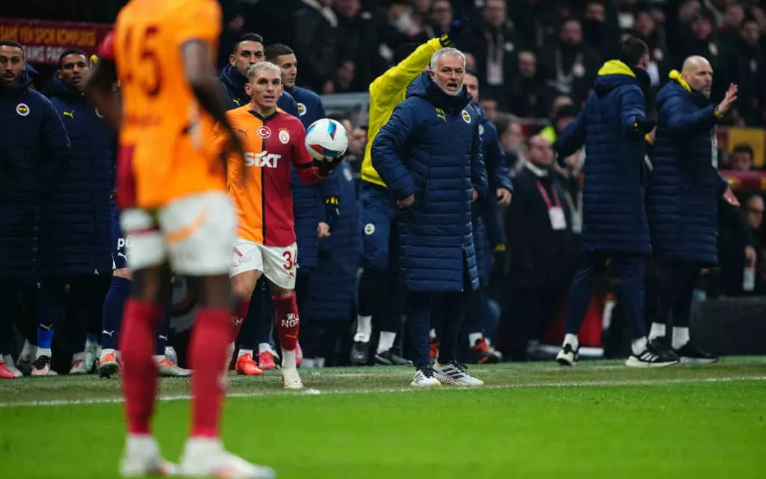 Galatasaray contro Mourinho “Frasi immorali, lo denunciamo”