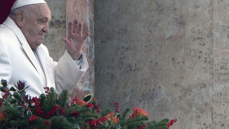 Notte tranquilla per Papa Francesco al Gemelli