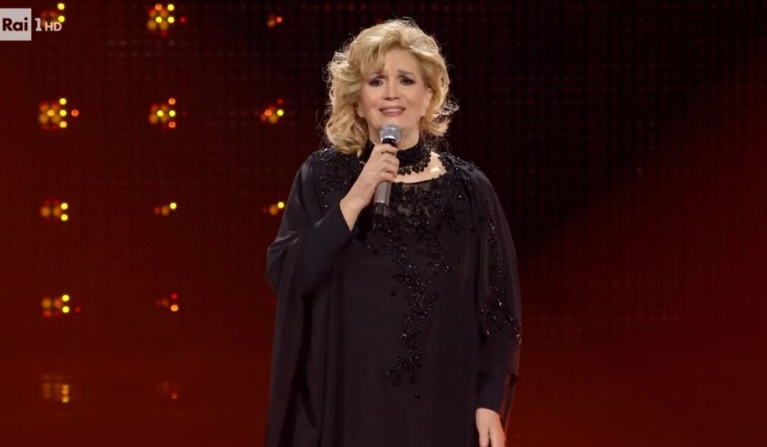 Sanremo 2025, a Iva Zanicchi il Premio alla carriera