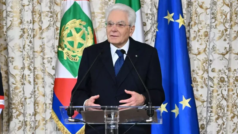 Mattarella “Sistema sanitario ha un ruolo fondamentale, contrastare le aggressioni”
