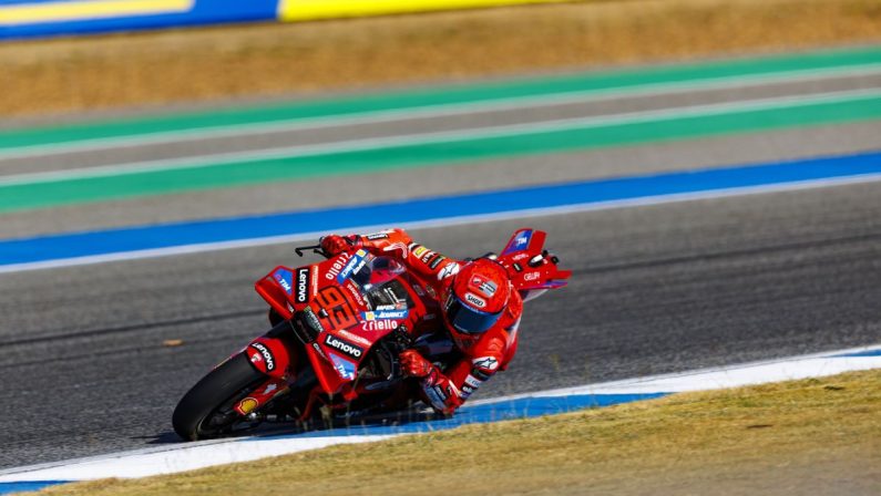 Marc Marquez vince la sprint in Thailandia, Bagnaia è terzo