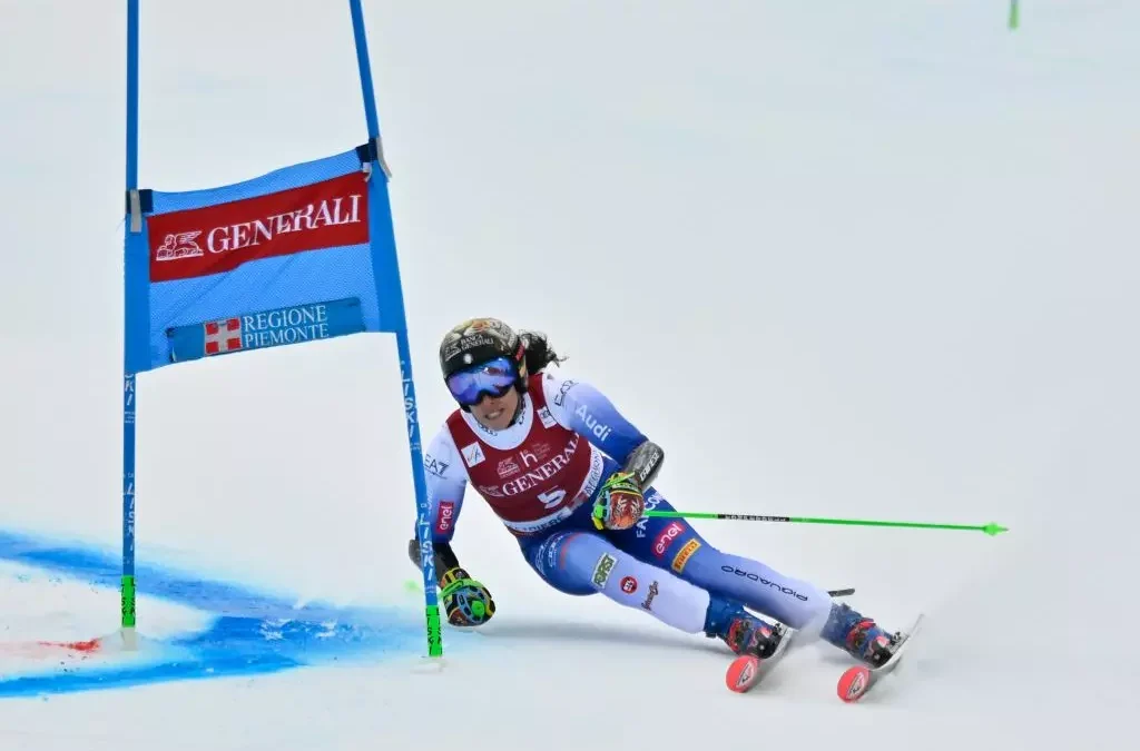 Sci, Aicher vince il Super-G sulla Goggia e Brignone vede la coppa