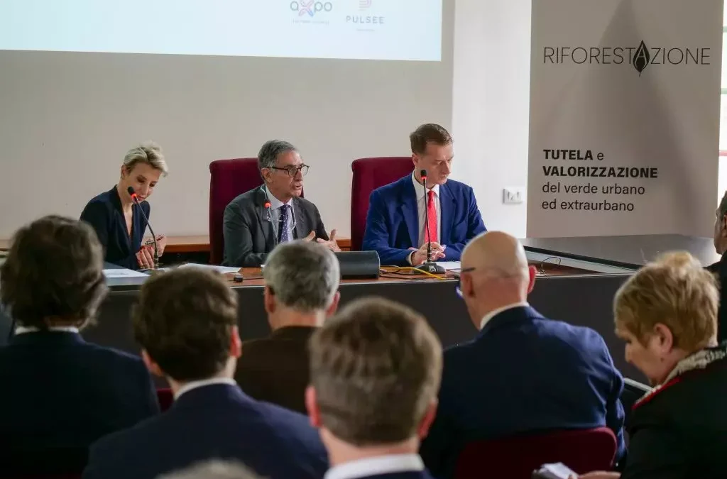“RiforestAzione”, più verde in 13 grandi città contro il climate change