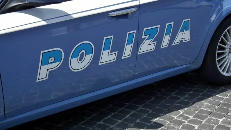 Minacciano anziana: “Paga o arrestiamo tuo figlio”, 2 arresti a Catania