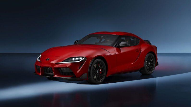 Toyota lancia la nuova GR Supra Lightweight EVO