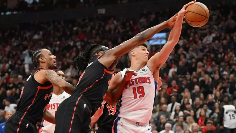 Vittoria e play-off per Detroit, 5 punti di Fontecchio a Toronto