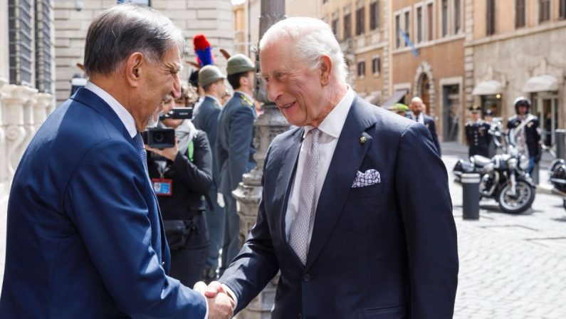La Russa “Rafforzare la cooperazione bilaterale con il Regno Unito”