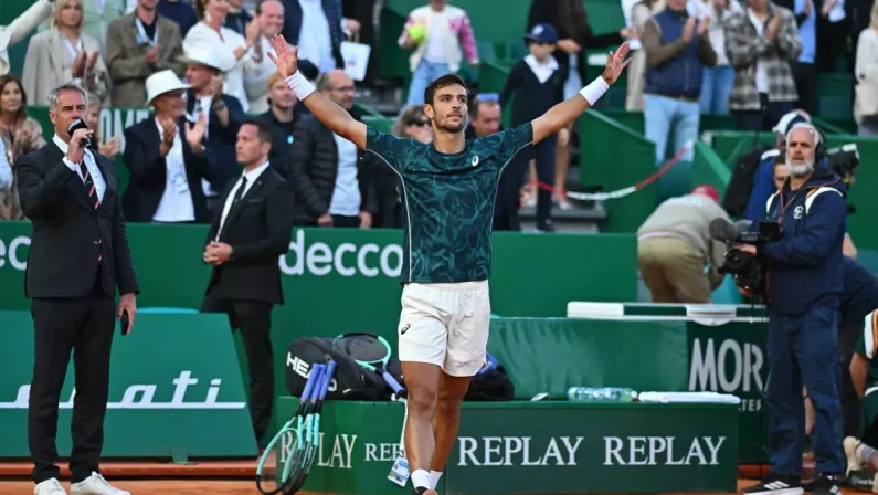 Musetti batte De Minaur, finale a Montecarlo contro Alcaraz