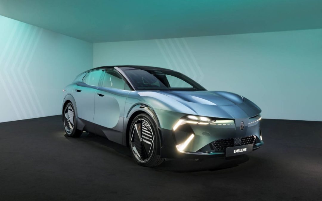 Renault Embleme, un laboratorio di mobilità a basse emissioni carbonio