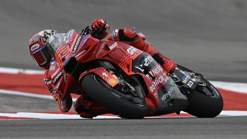 Sabato perfetto per Marc Marquez in Qatar, vince la Sprint e si prende la pole