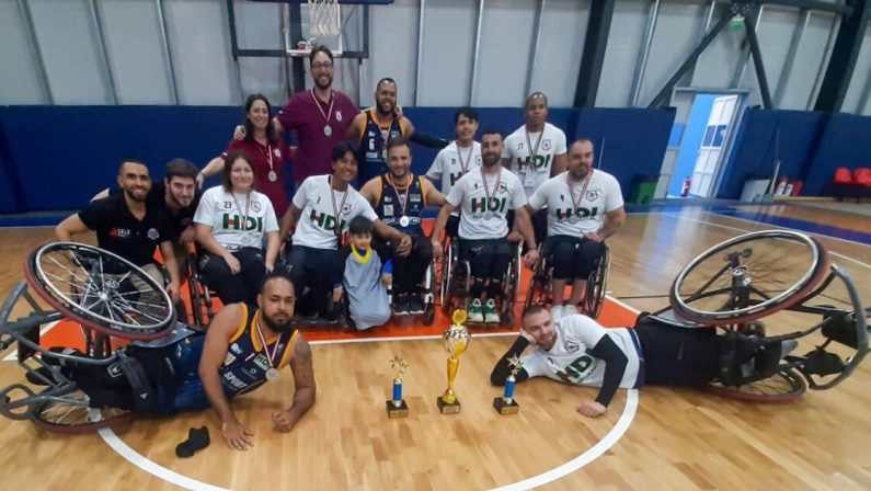 Basket in carrozzina: Il ballo europeo della Reggio Bic, squadra dai mille colori