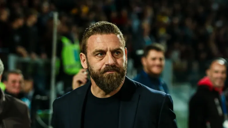 De Rossi “Un orgoglio allenare la Roma, traumatico lasciarla”