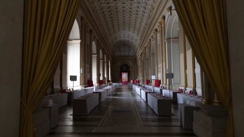 Sui media italiani Parolin, Zuppi e Tagle protagonisti del Conclave
