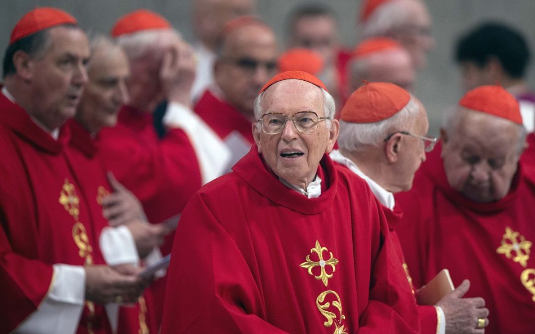 Conclave, cardinale Re “Il mondo di oggi attende molto dalla Chiesa”