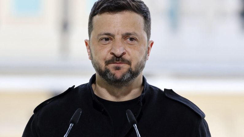 Zelensky “Pronto a vedere Putin giovedì in Turchia”