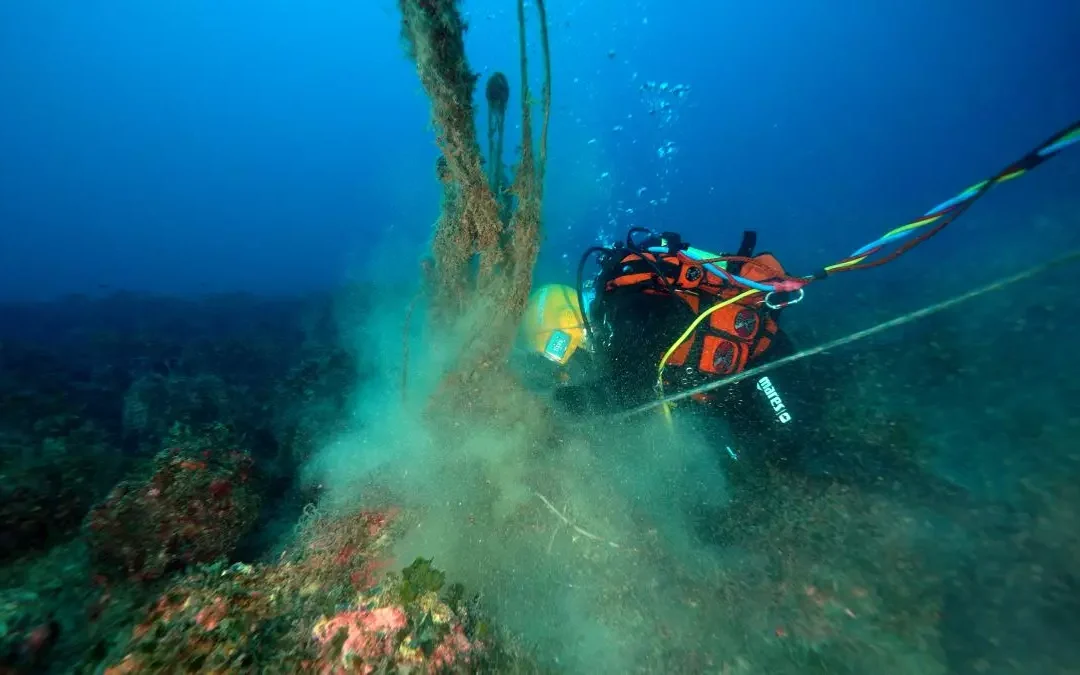 GhostNets: rimosse 3 tonnellate di reti fantasma dai fondali siciliani