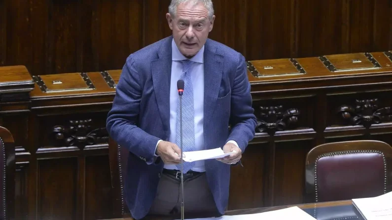 Dazi, Urso “Nostra bussola è unire, Ue sia coesa per il negoziato”