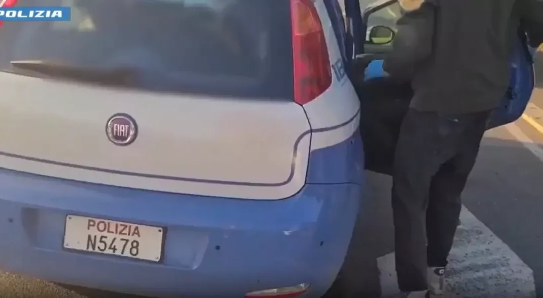 Aveva manuale per realizzare bombe, arrestato a Lecco 20enne egiziano