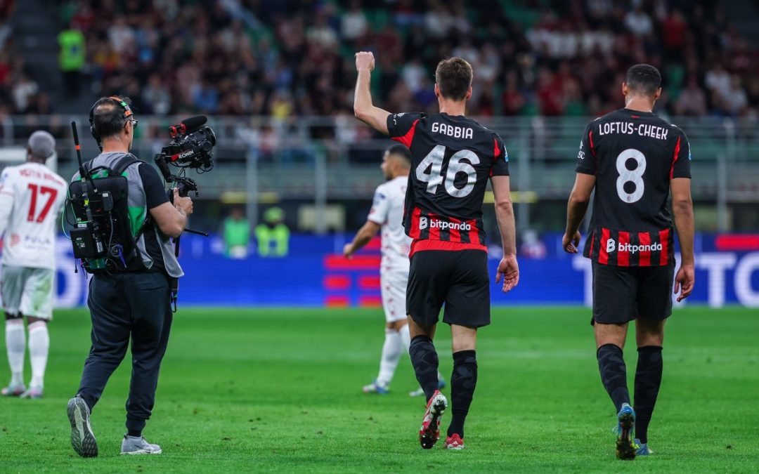 Il Milan chiude la stagione battendo 2-0 il Monza, tifosi delusi