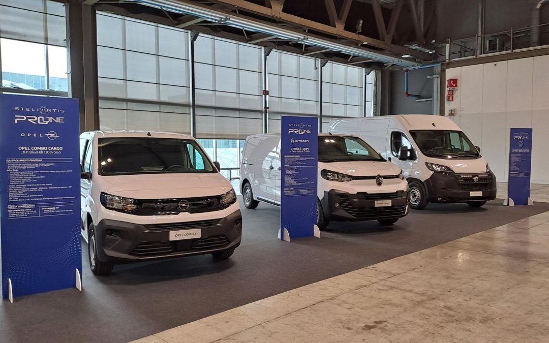 Stellantis Pro One alla fiera internazionale ISSA PULIRE
