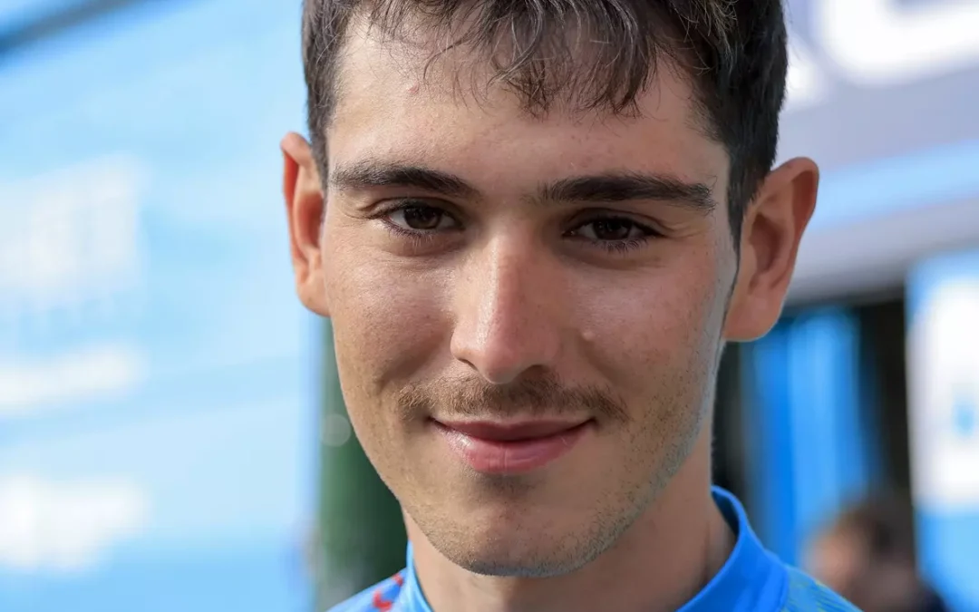Scaroni vince la sedicesima tappa del Giro d’Italia con podio tutto azzurro, Del Toro ancora in rosa