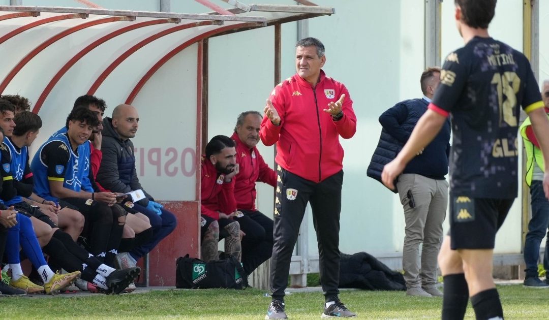 Cifra tonda in campionato per Claudio Morelli: 100 panchine con il Sambiase