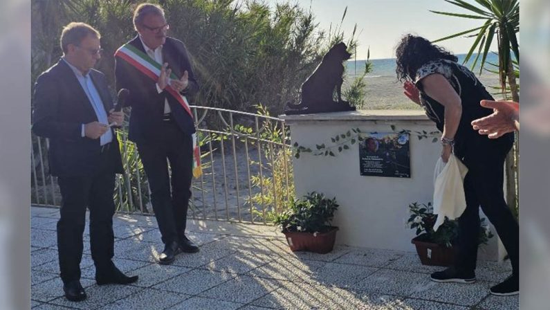 Il ricordo di Gabriele Alessandria sul lungomare di Bivona