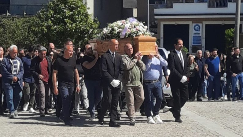 Morte Martina, il dolore profondo di una intera comunità a Filandari