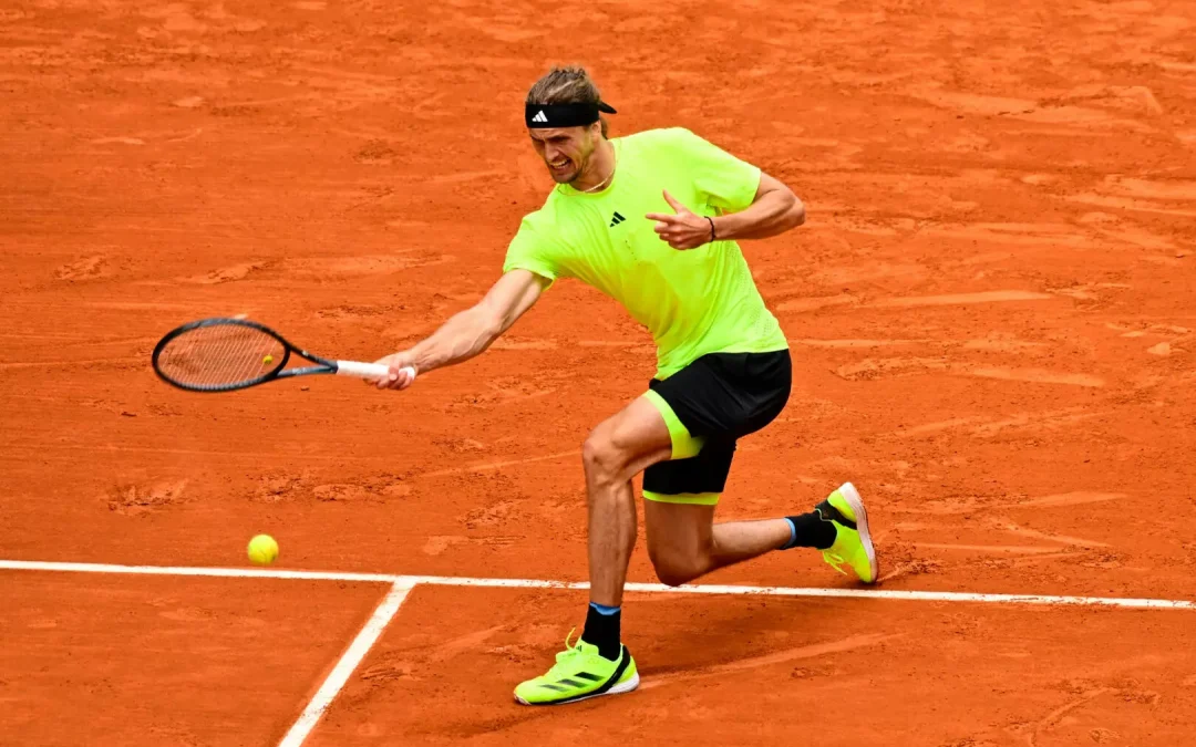 Zverev e De Minaur avanti al Roland Garros, niente da fare per Passaro