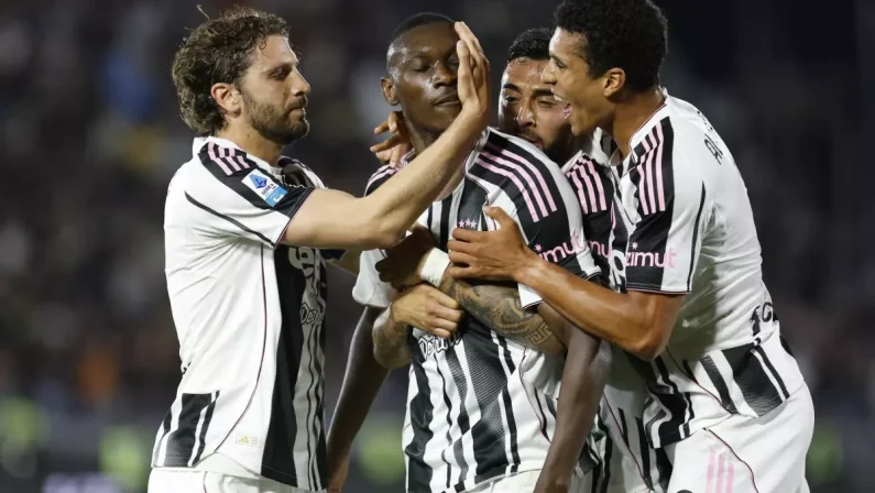 La Juve vince al Penzo e va in Champions, Venezia in B