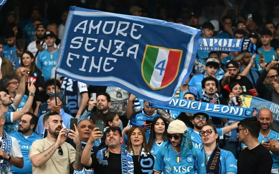 Il Napoli è campione d’Italia, 2-0 al Cagliari e festa al Maradona