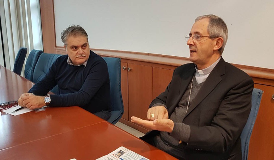 Il direttore del Quotidiano Rocco Valenti insieme a monsignor Francesco Nolè