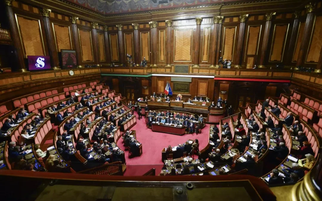 Via libera Senato, il decreto Sicurezza è legge. Meloni “Passo decisivo”