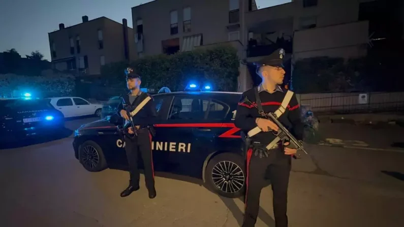 Droga a domicilio nell’hinterland romano, 13 arresti