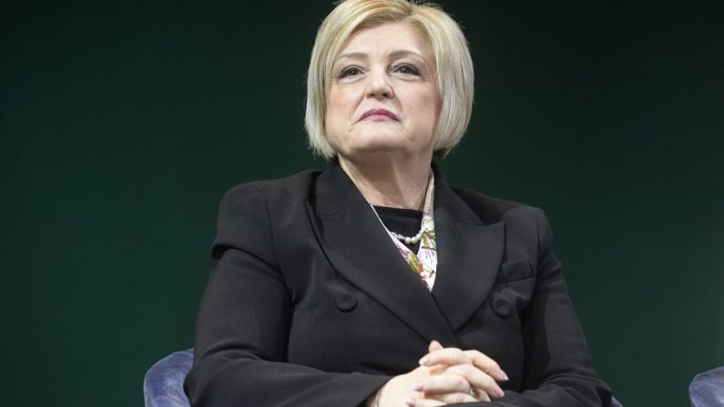 Dl ILVA, Calderone “Aggiorniamo norme, no abiti su misura”