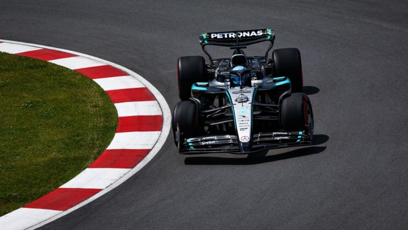 Russell vince in Canada su Verstappen e Antonelli, Leclerc 5°