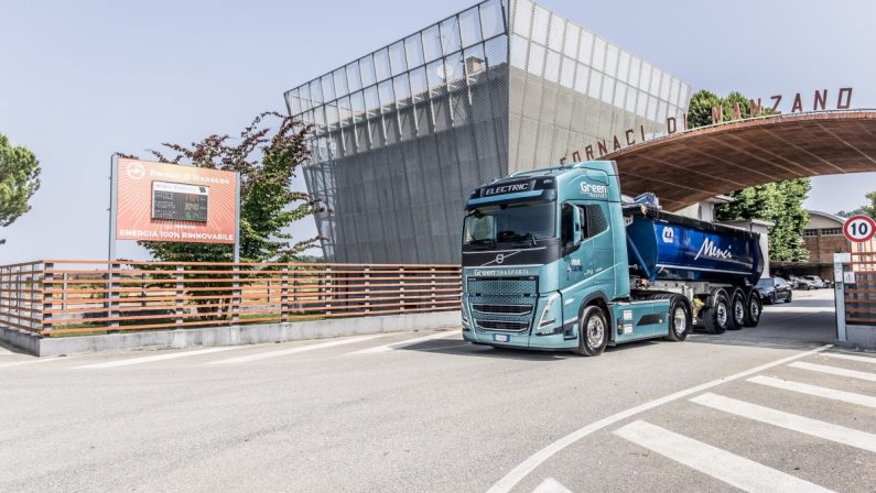 Volvo Trucks aiuta innovazione e sostenibilità filiera friulana laterizi