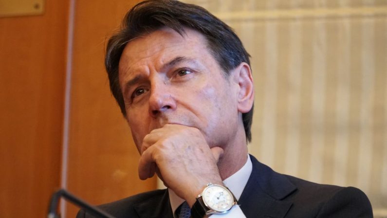 Conte “All’Aia contro il riarmo. Da Trump errore storico”