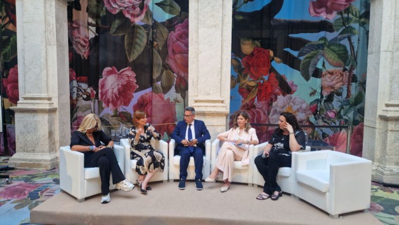 Fibrosi polmonari, a Roma una mostra racconta il vissuto dei pazienti