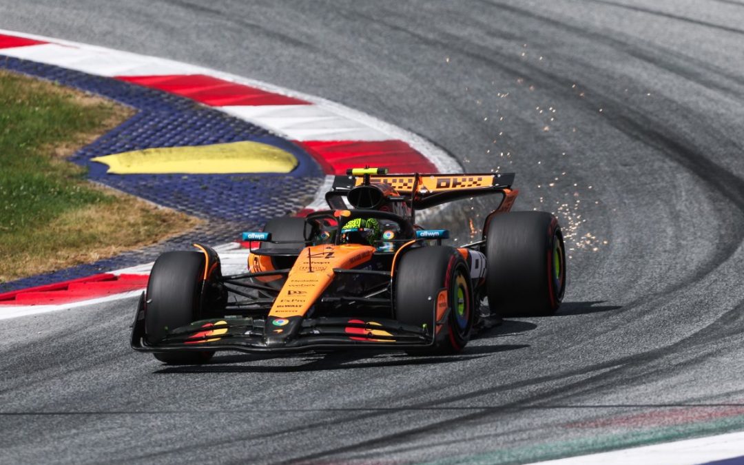 Norris pole in Austria davanti a Leclerc, Hamilton in seconda fila