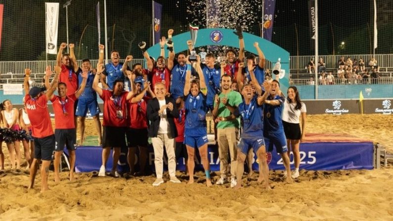 Al Napoli la Coppa Italia di beach soccer, in finale battuto Viareggio