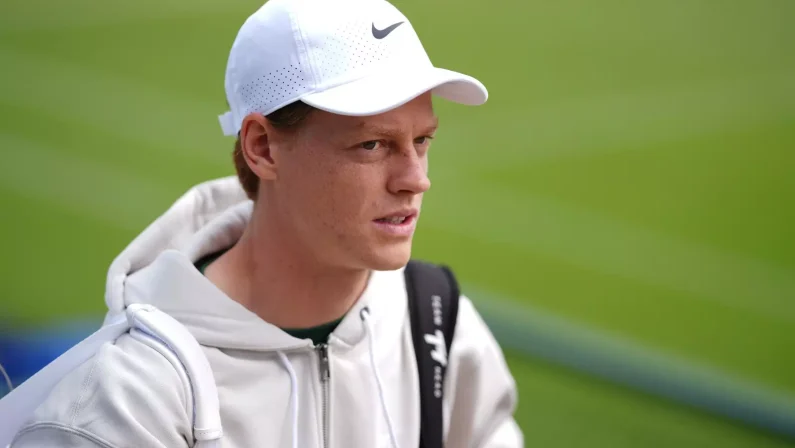 Sinner a Wimbledon “Panichi e Badio? A volte si prendono strade differenti, niente di eclatante”