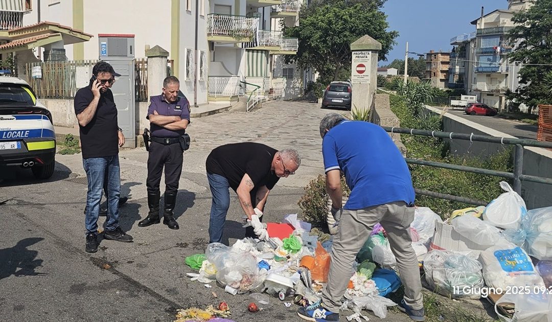 I controlli dei rifiuti in un condominio a Vibo Marina &amp;amp;amp;lt;/p&amp;gt;
