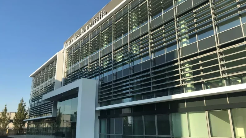 Variazioni nel marketing e comunicazione Mercedes-Benz in Italia