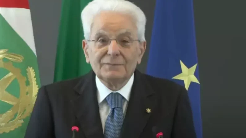 Mattarella “Necessario uno sforzo corale sul progetto di futuro del Paese”