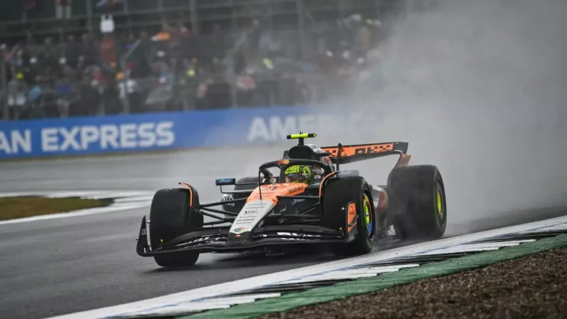 Doppietta McLaren a Silverstone: vince Norris, Hamilton è quarto