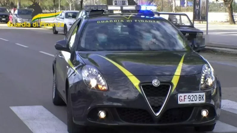 Roma, sequestrati 265 Kg di hashish in un tir arrivato dalla Spagna