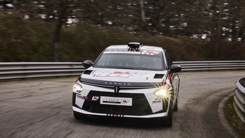 Lancia riaccende la sfida con la Ypsilon Rally4 HF