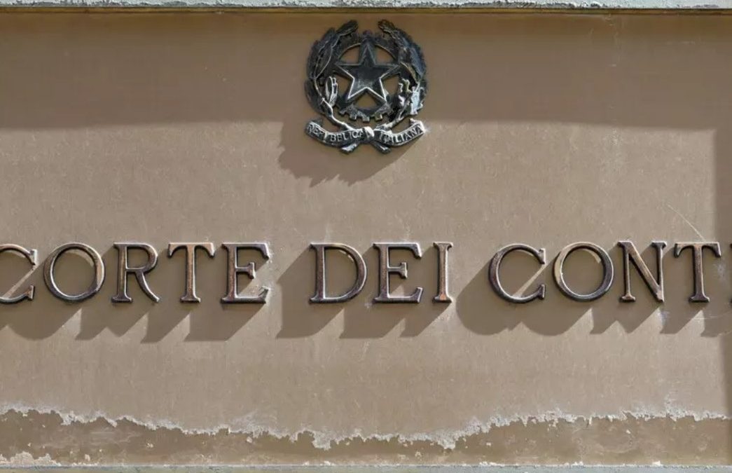 Napoli, assenteismo in ospedale: oltre un milione di danni all’Erario