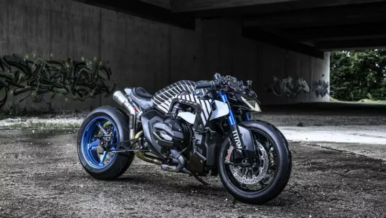 BMW Motorrad presenta la R 1300 R “Titan”